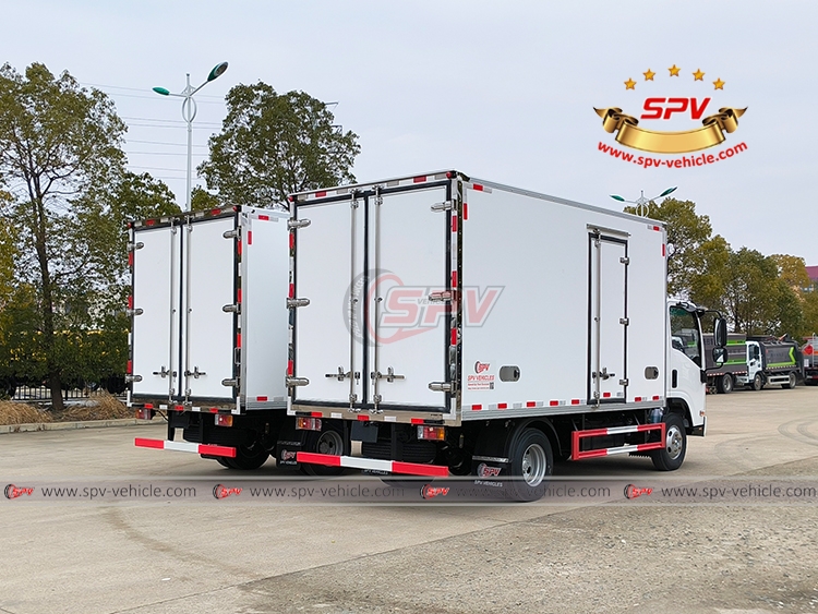 SPV-Vehicle - 4 Tons Fresh Food Carrying Truck ISUZU - Right Back Side View